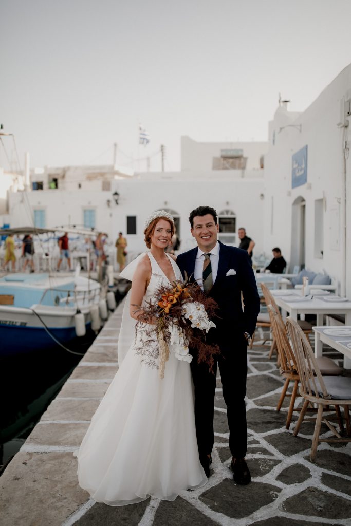 White On Black Studio 0757 (1) (1)